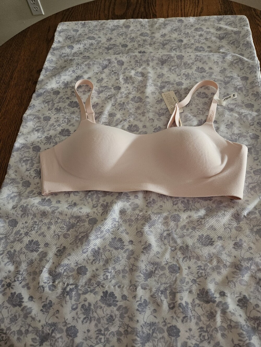 NEW AERIE Smoothez Pale PinkWireless Bra